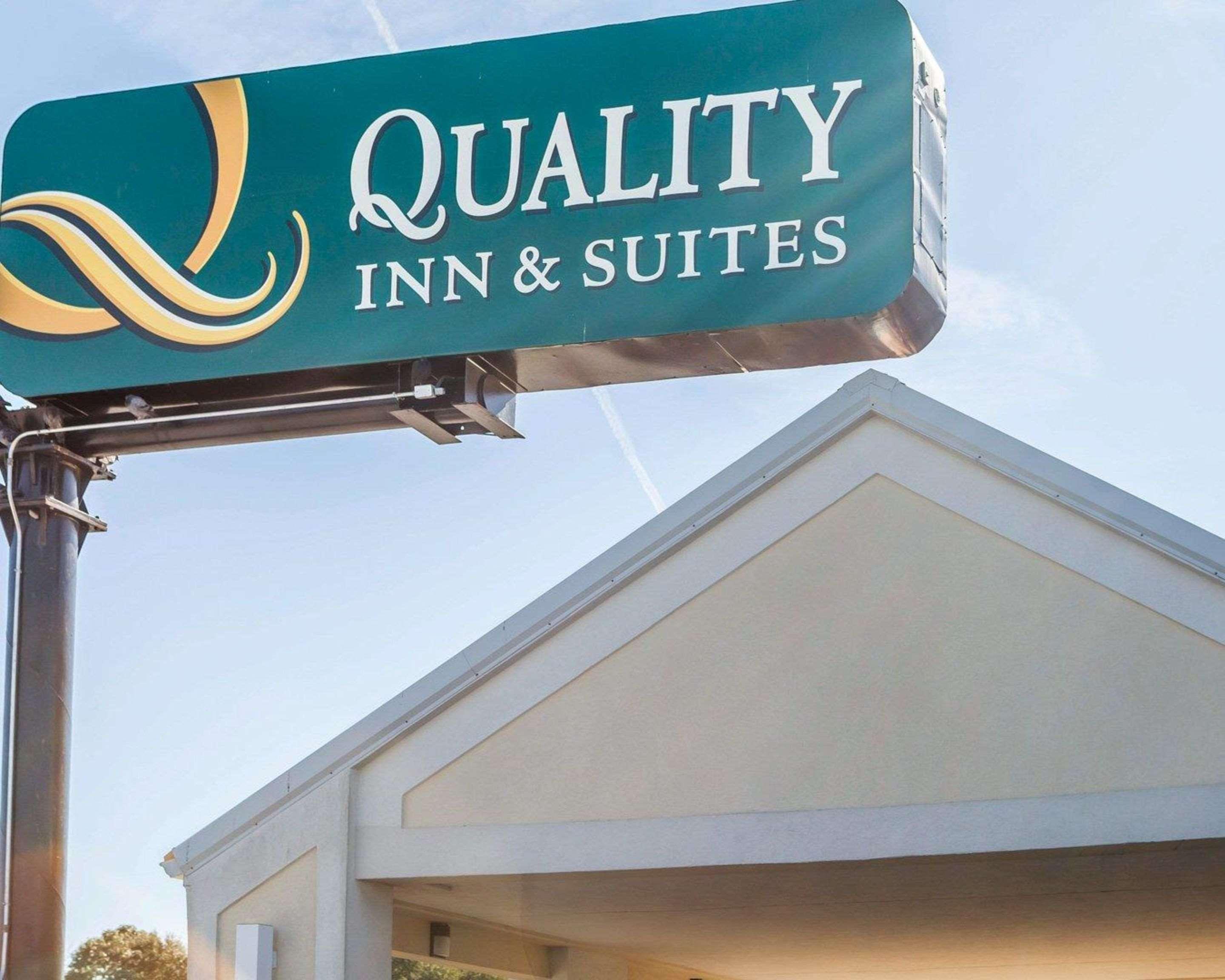 Jasper Quality Inn & Suites מראה חיצוני תמונה