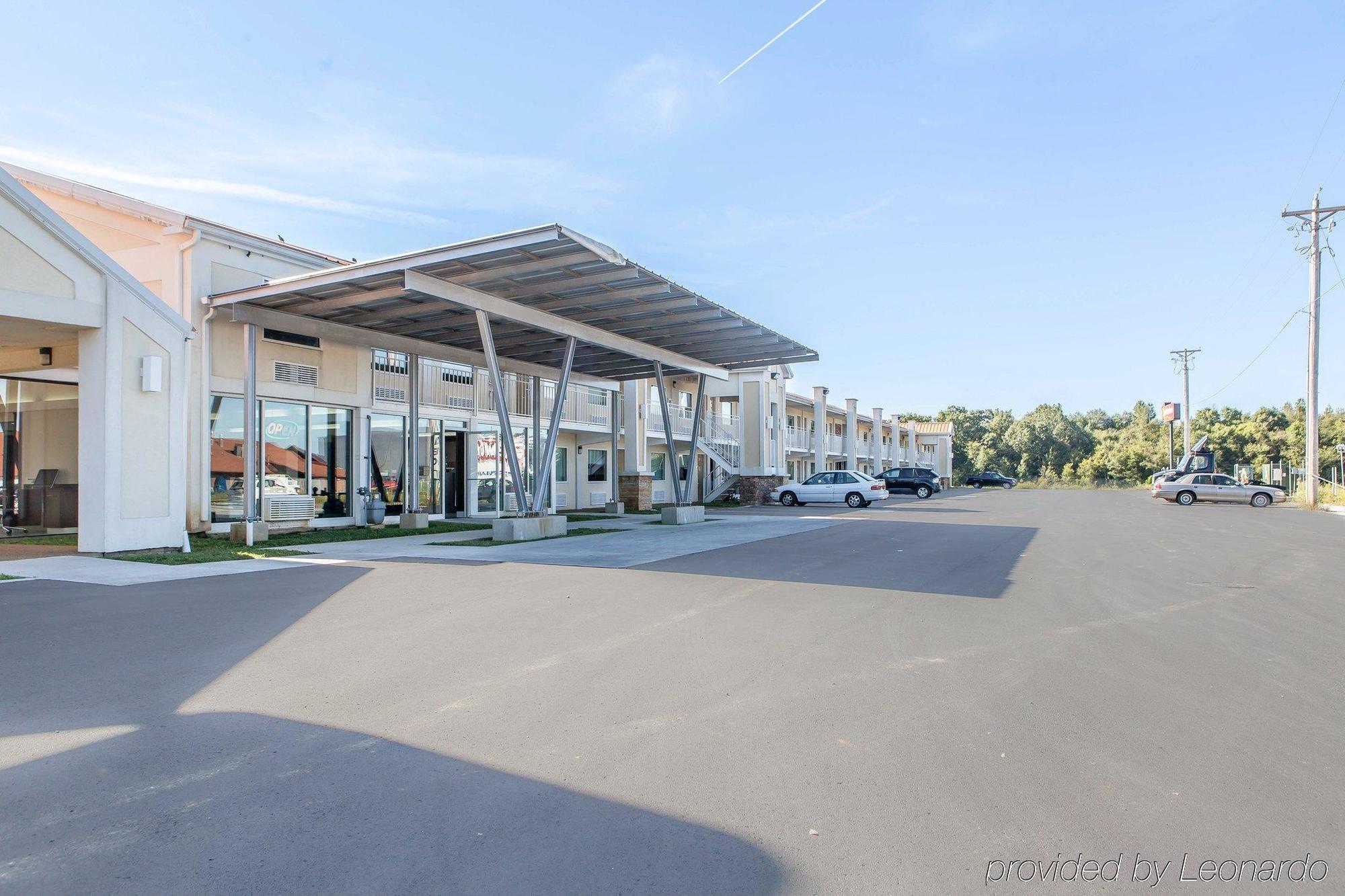 Jasper Quality Inn & Suites מראה חיצוני תמונה