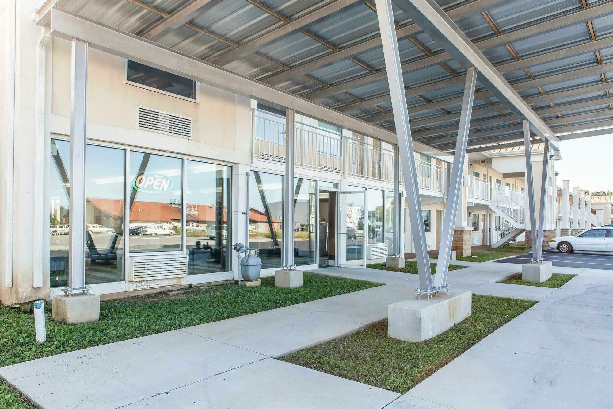 Jasper Quality Inn & Suites מראה חיצוני תמונה